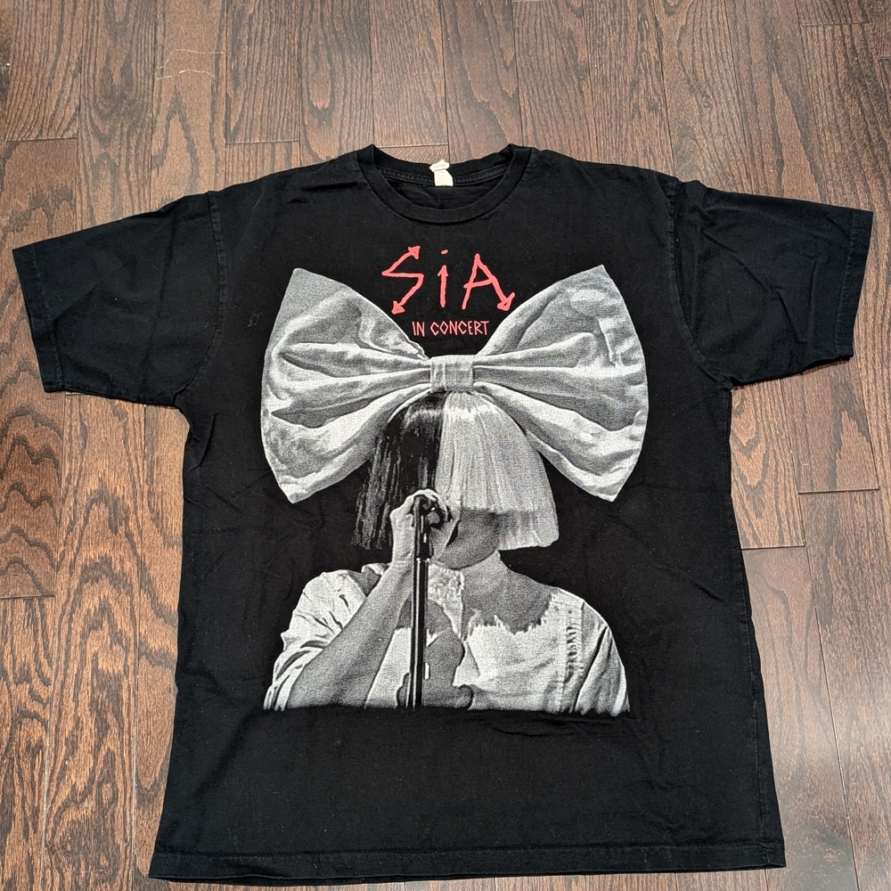 Sia 2016 Concert Graphic T-Shirt Black Size L